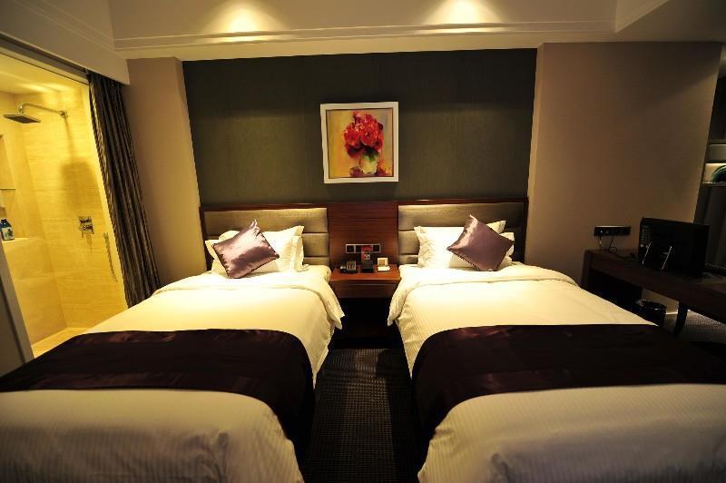 Shanghai New Century Manju Hotel Luoshan @Sniec Room photo